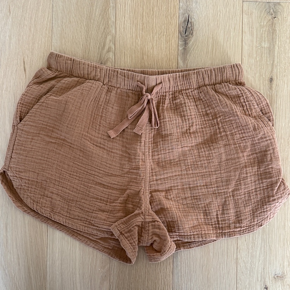 Stars above cotton gauze shorts M